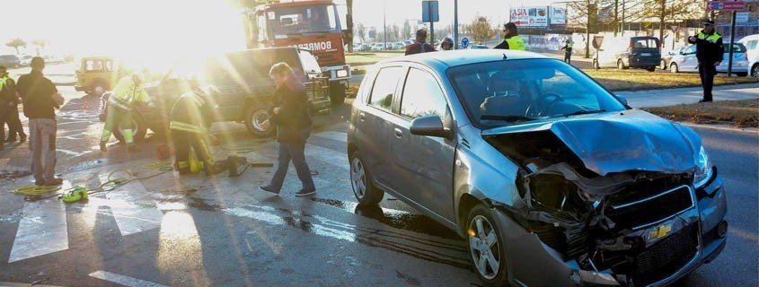 Qué hacer ante un accidente en una rotonda